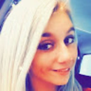 Meet your Posher, Kendra